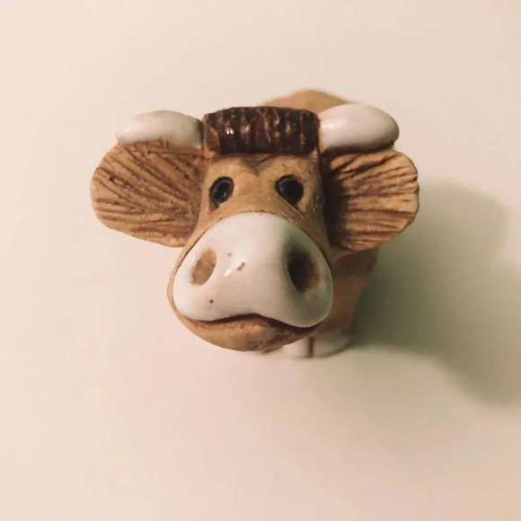 Vtg Artesania Rinconada Bull Cow Figurine  Hand Made 3 Inch Tall - Picture 3 of 13